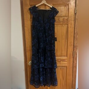 Molinetto Navy Blue Lace Ruffled Tiered Sleeveless Maxi Dress